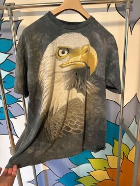 “The mountain” eagle tee